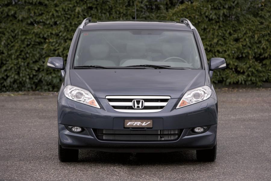  Honda FR-V 2004 года  (фото 18 из 30)